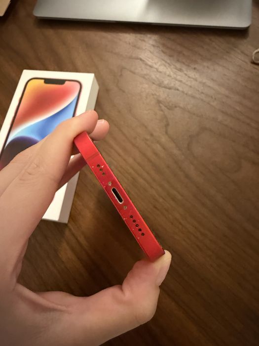 iPhone 14 czerwony 256GB