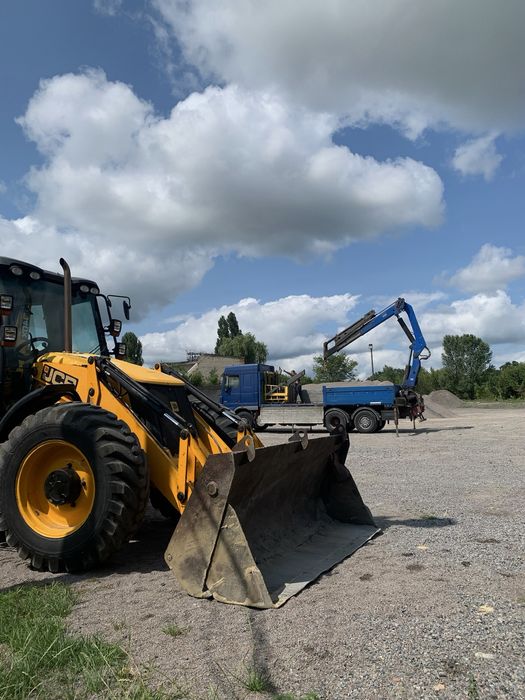 Щебінь, пісок, гранвідсів, цемент