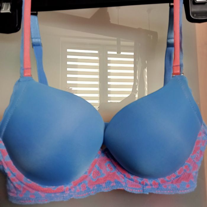 Biustonosz push up Esotiq 65C