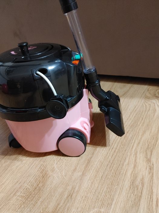 Odkurzacz zabawkowy Hetty