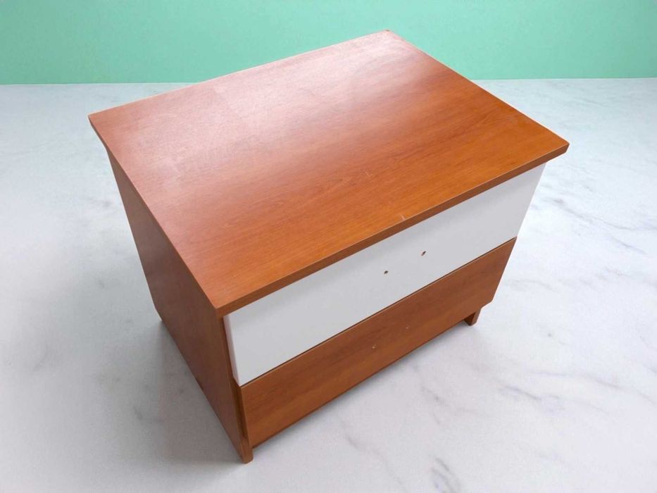 Mesa de Cabeceira em Cerejeira com Gaveta Branca – Com Defeito