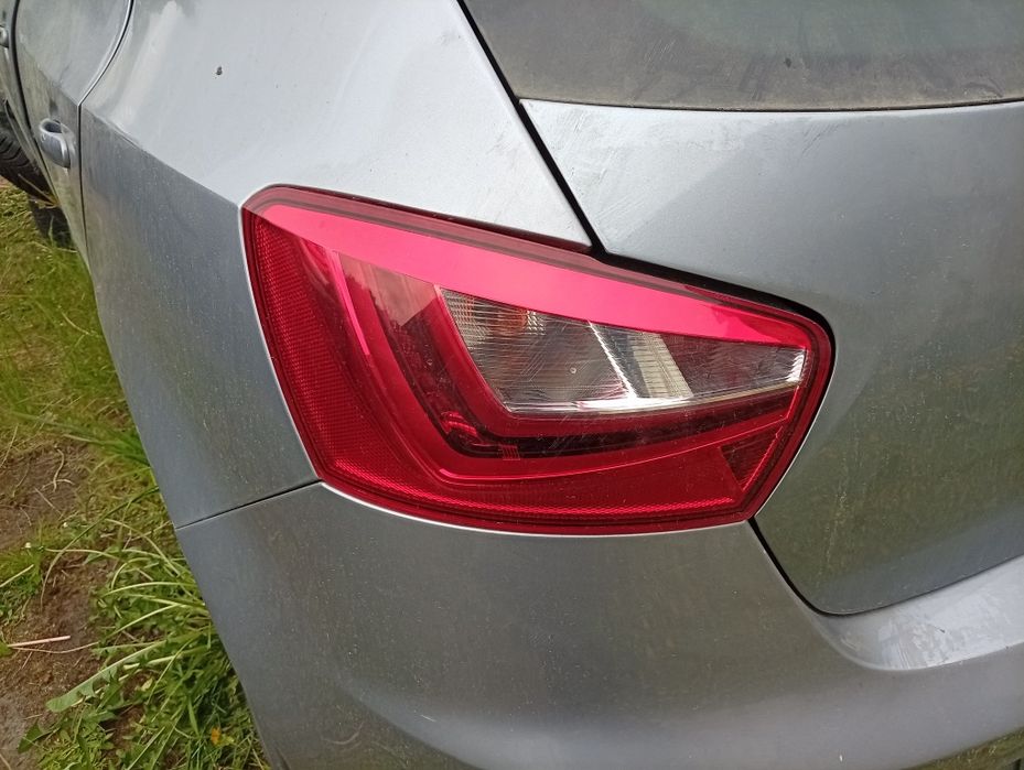 Seat Ibiza 6j po lifcie lampa tył prawa lewa
