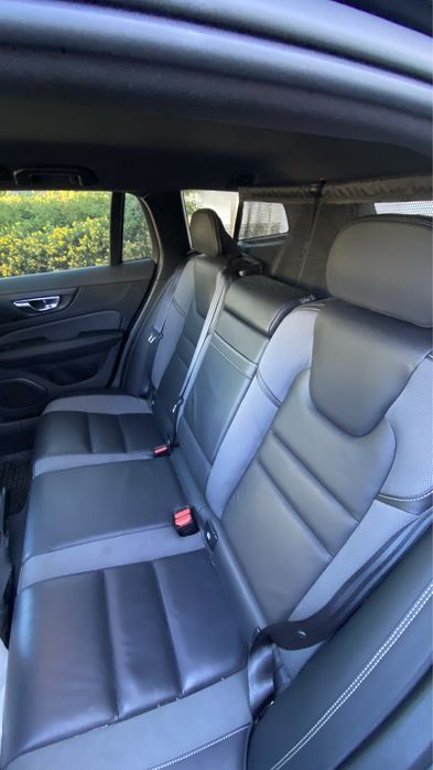 Sprzedam Piękne VOLVO V60 R-design 2019!