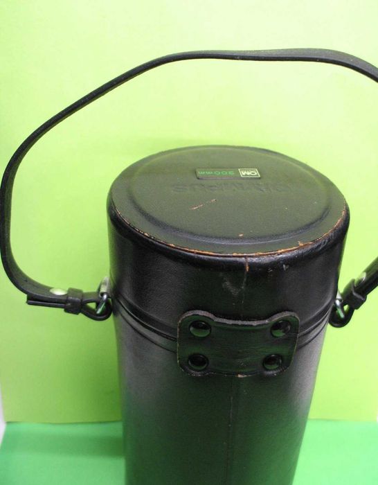 Olympus OM-System E.Zuiko Auto-T 1:4 f=200 (OM mount - made in Japan)