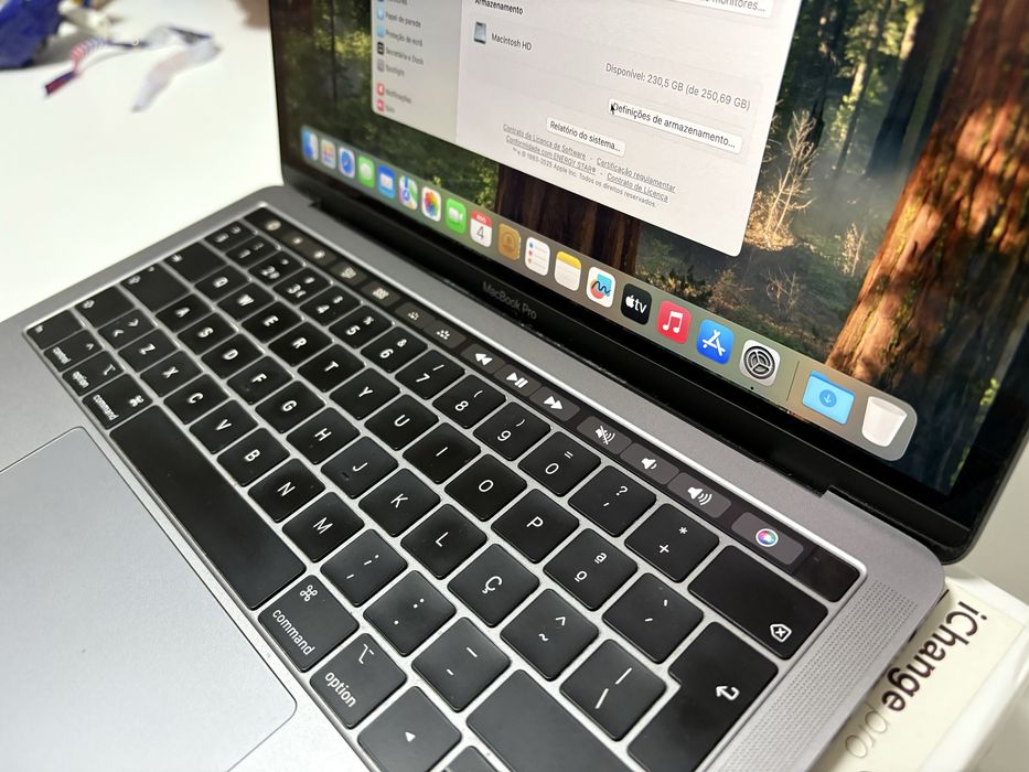 Apple MacBook Pro 13 201964739211239169122