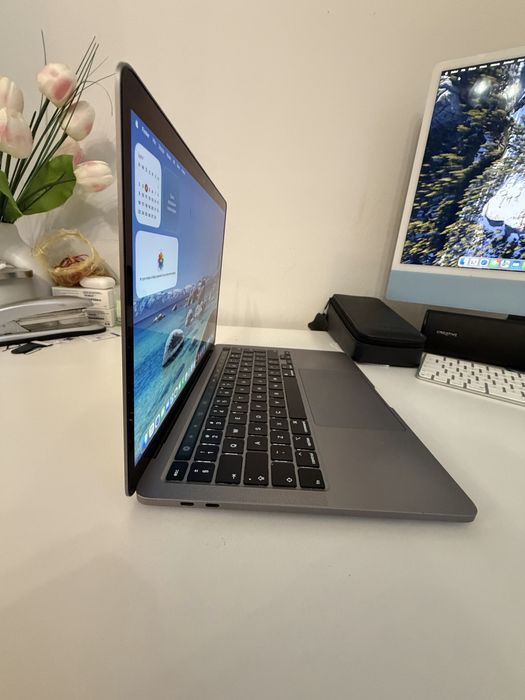 Macbook Pro 13 2020 Touch Bar i5/16/500gb