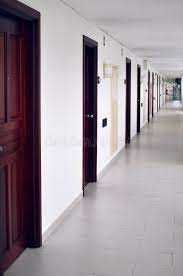 Будівля 3300 кв.м біля Сирецького парку, 30 соток в оренді