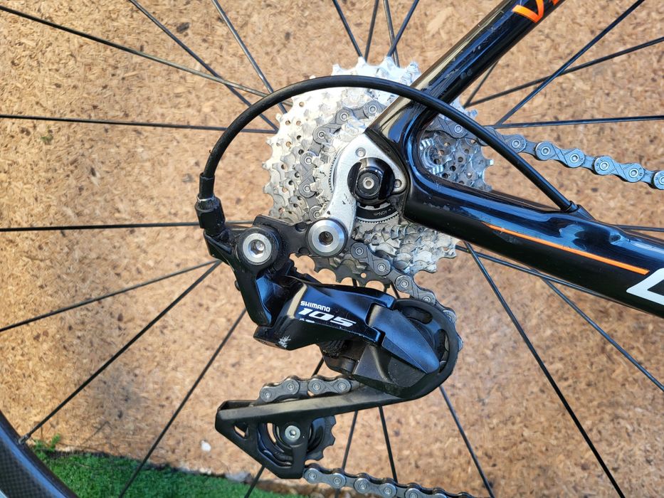 Шосейний карбоновий велосипед Apex Chase V2 / Shimano 105 /6,8кг