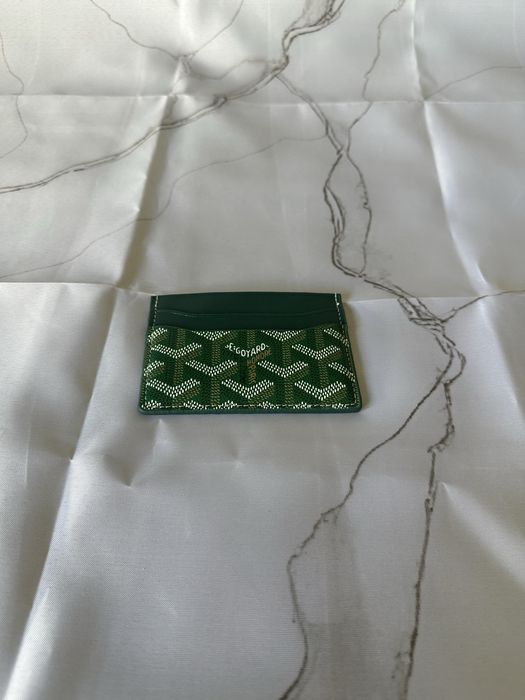 Carteira verde da Goyard