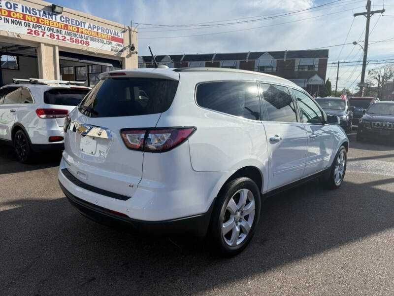2017 Chevrolet Traverse LT