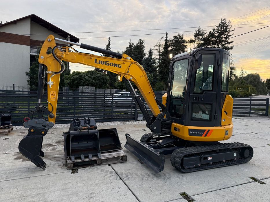 Liu Gong 9035F  2026 rok Nowa demo 3 łyżki minikoparka koparka JCB bobcat Kubota Volvo