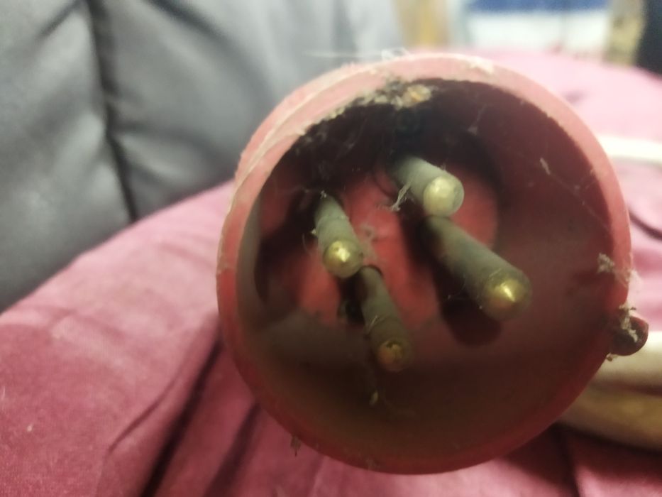 Продам штекер до прицепа