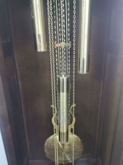 Vendo relógio de sala preço negociável