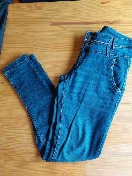 Calças usadas 38