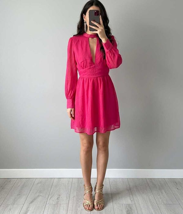 Sukienka mini fuksja malinowa wycięcie dekolt boho wesele