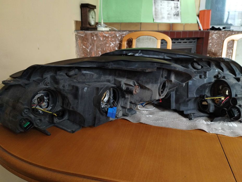 Lampy przód kia cee'd 2008