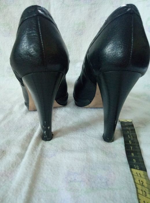 Жіночі туфлі на каблуці