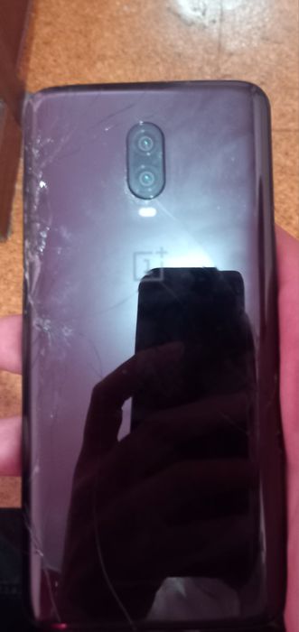 Vende-se one plus 6T