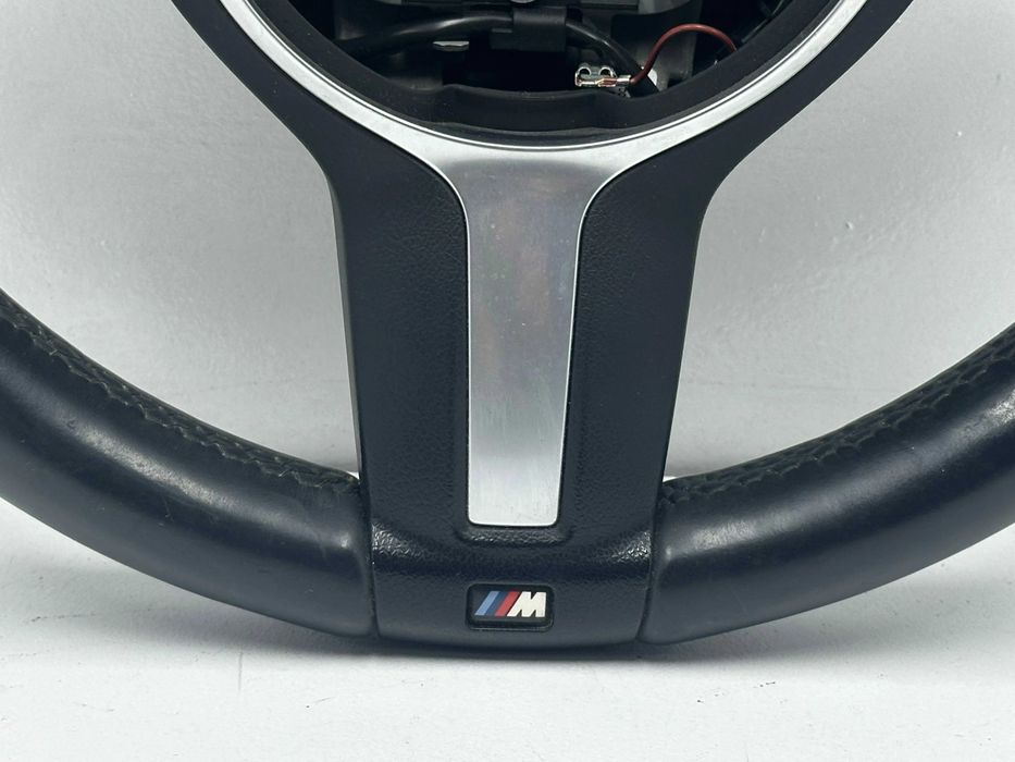 Volante - BMW Série 3 (F30)