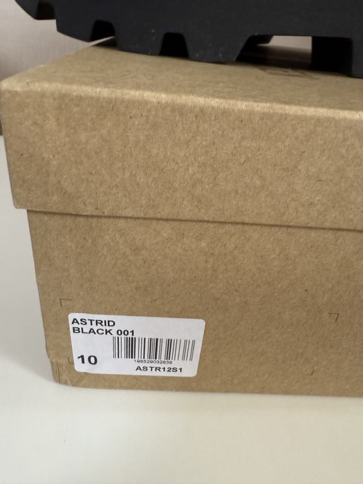 Steve Madden Сандалии Нові 40-41