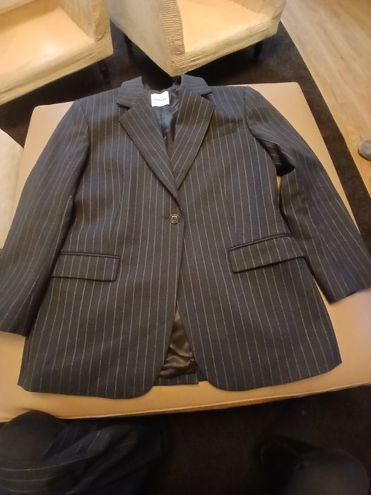 Fato feminino (marca Sandro)