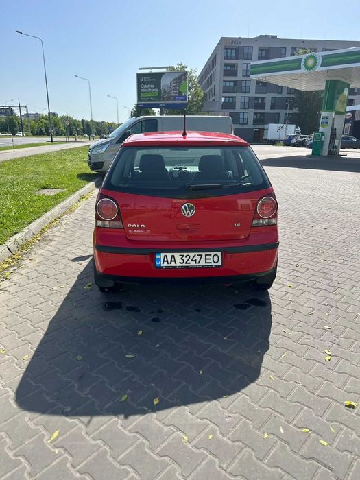 Volkswagen Polo 2008 Автомат 1.4 л. бензин