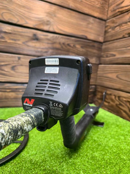 Металошукач Minelab E-Trac