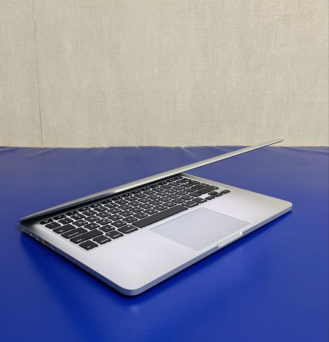 MacBook Pro 13  2013  core i5  4rsm  128Gb