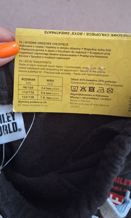 Zestaw - nowe spodnie dresowe i koszulka Smiley World 98/104
