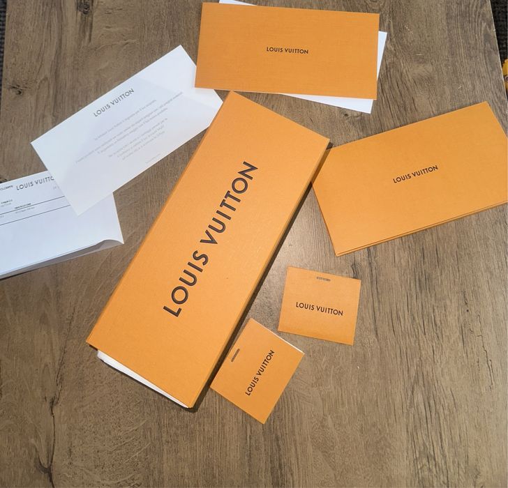 Louis Vuitton  коробка пакет