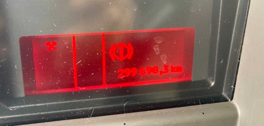 CAMIAO ESCOLA DE CONDUÇAO RENAULT 270 DXI 6 LUGARES CABINE DUPLA