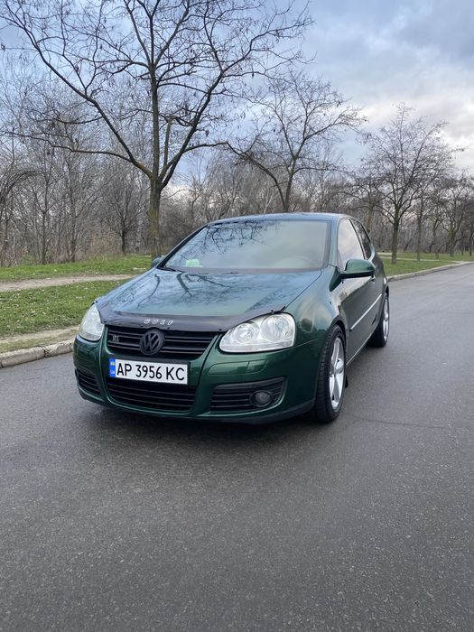 Продам Volkswagen Golf 5
