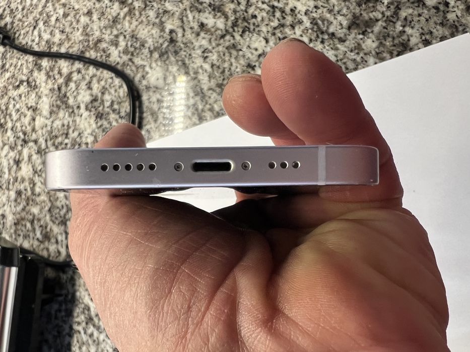 iphone 14 w bardzo dobrym stanie