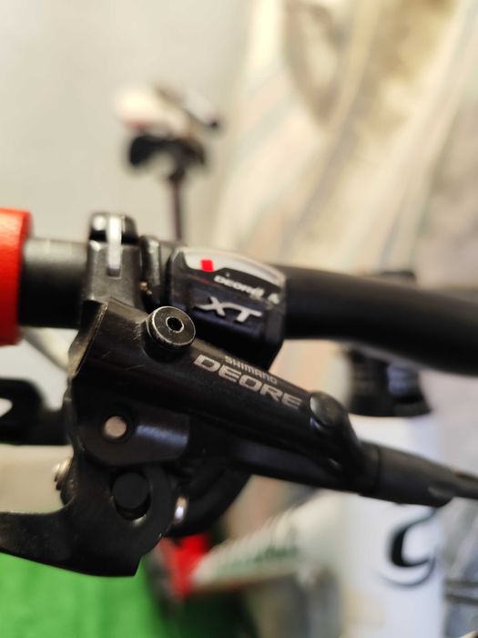 Bicicleta BTT Cannondale Carbon 4