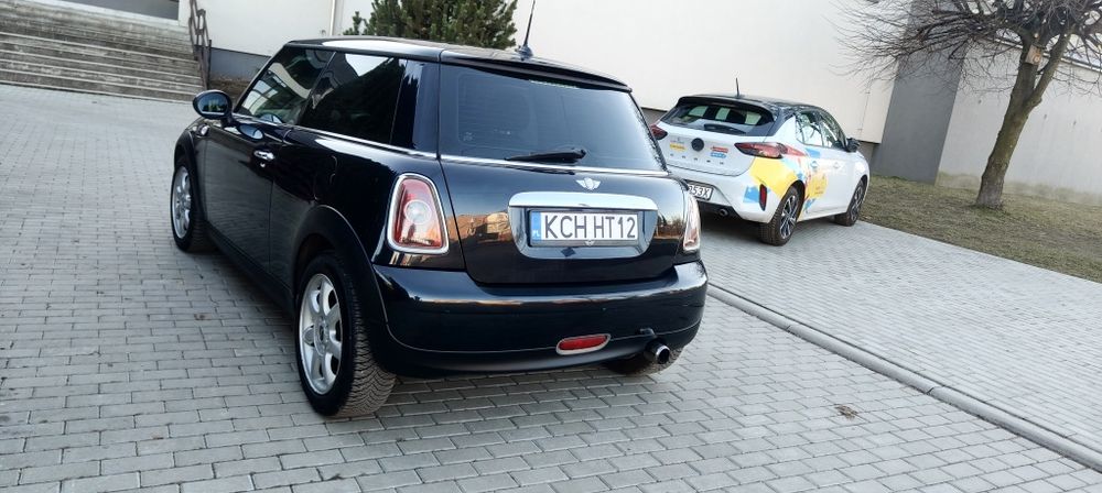 Mini Cooper 1.4 95km grzane fotele grzane fotele