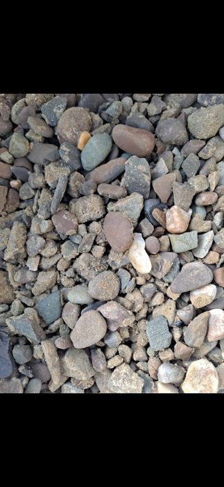 Grys, otaczak, kamień, piasek, pospółka