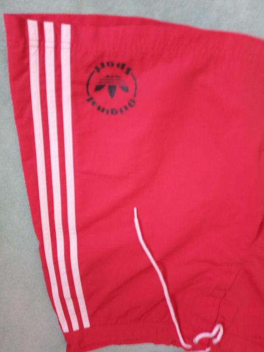 Calções Adidas Vermelho julgo que unisexo