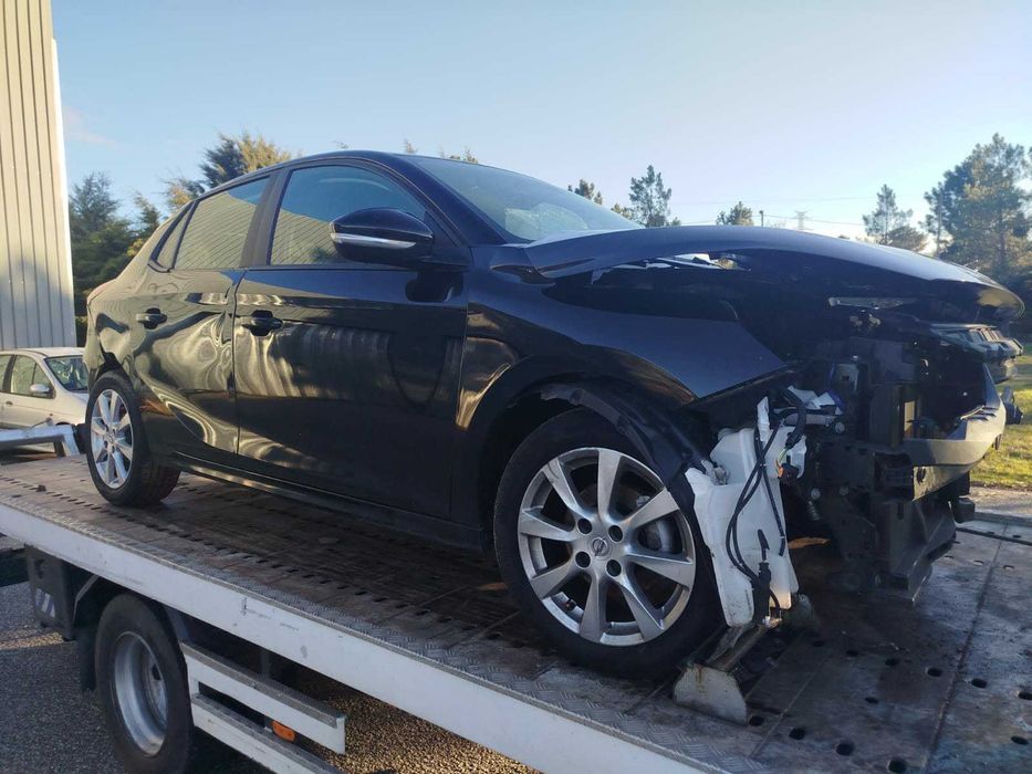 Para peças Opel Corsa F 1.2I ano 2021