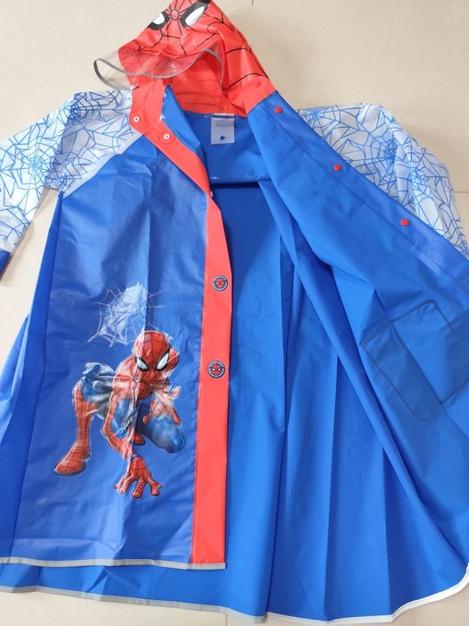 Corta Vento para Mulher - Homem Aranha (Novo - Tam. M)