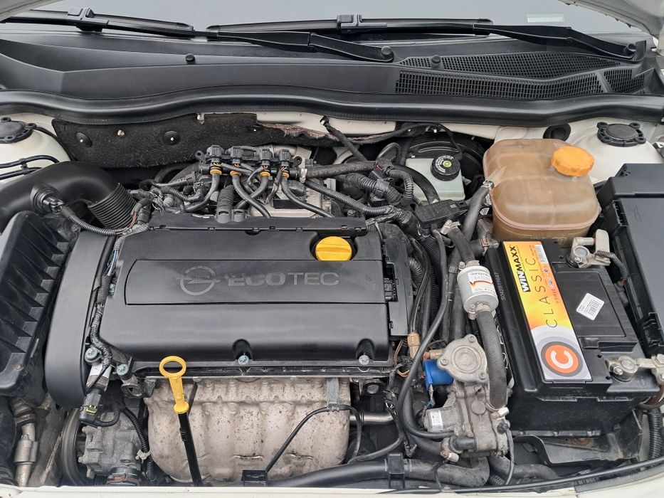 Опель Астра 2012г. автомат