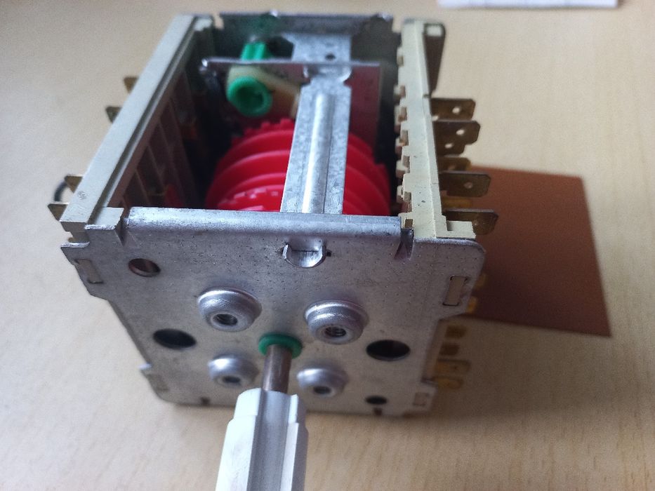 Программатор на стиральную машину индезит.