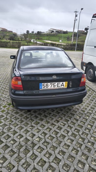 Opel Astra 1.4 Gasolina
