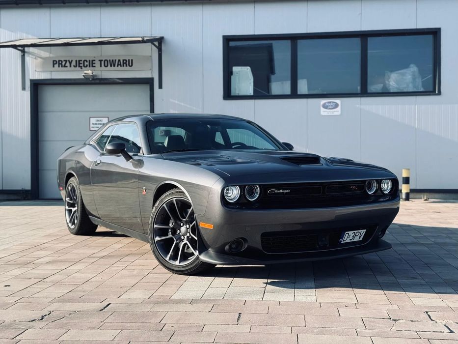 Dodge Challenger Praktycznie nowy w stanie fabrycznym!!!