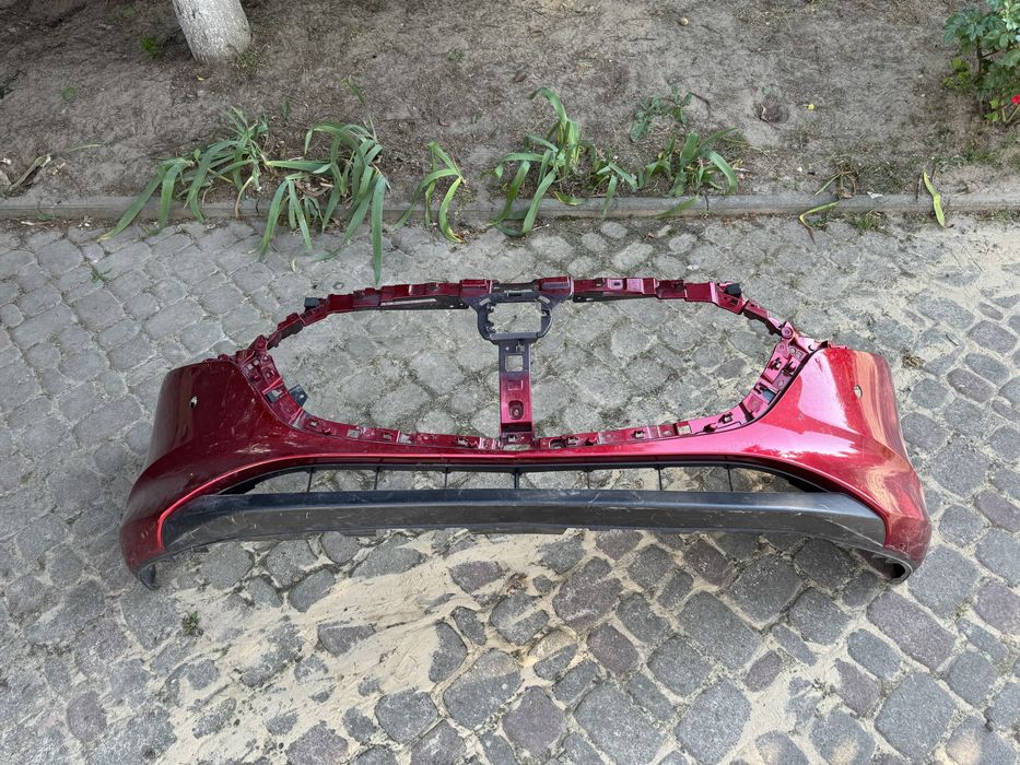 Бампер передний Mazda 3 BP