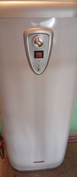 Продам бойлер Б/У