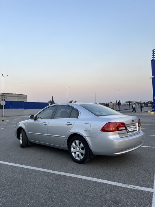 Продам авто Kia Magentis 2008 2.0 газ/бензин в хорошому стані.