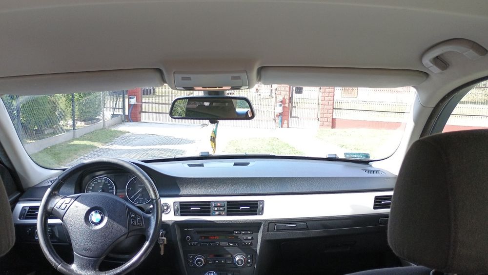 BMW 318d E91 143km  2008r