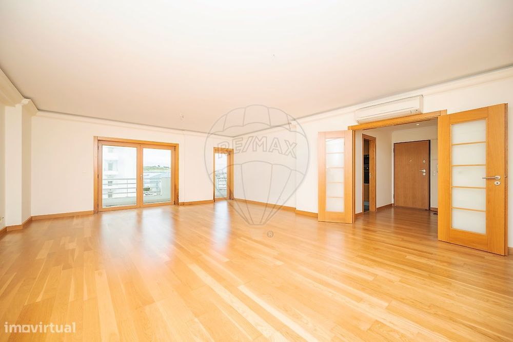 Apartamento T3 para arrendamento