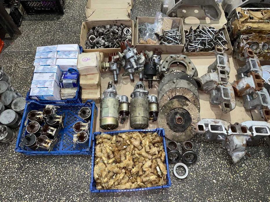 Запчастини двигуна Уаз 452, Уаз 469, Газ 21, Газ 22, Газ 24, Газ 2410