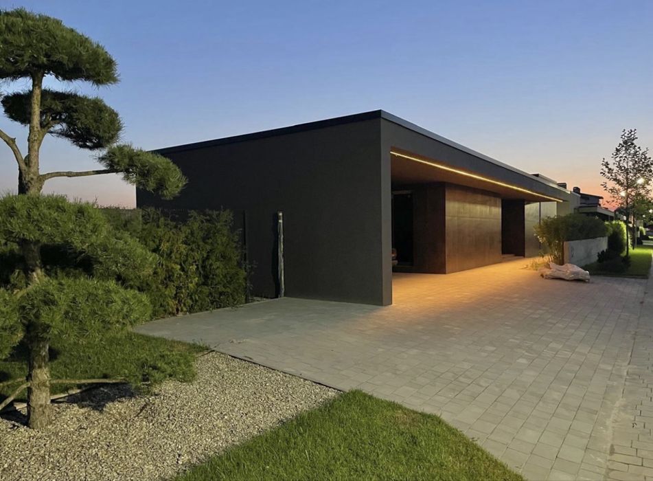 Будинок 364 м² з виходом на воду,басейн Романків Новообухівська траса